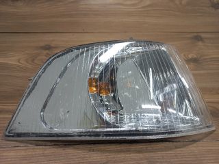 bontott VOLVO V40 Jobb első Irányjelző