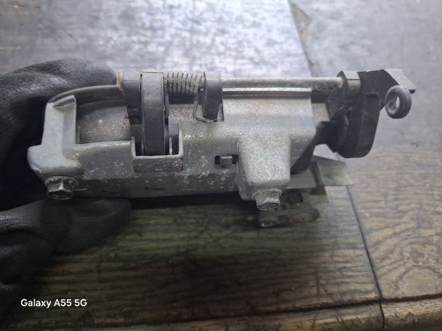 bontott VOLVO V40 Jobb első Külső Kilincs