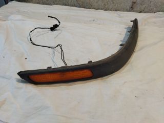 bontott VOLVO V40 Jobb első Lökhárító Díszléc