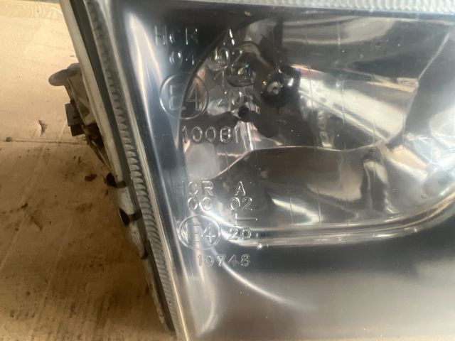 bontott VOLVO V40 Jobb Fényszóró