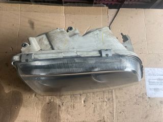 bontott VOLVO V40 Jobb Fényszóró