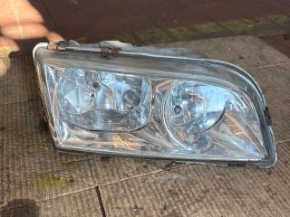 bontott VOLVO V40 Jobb Fényszóró