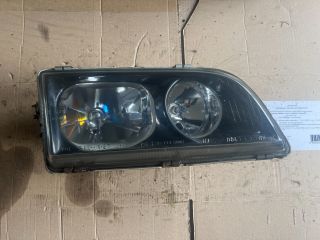 bontott VOLVO V40 Jobb Fényszóró