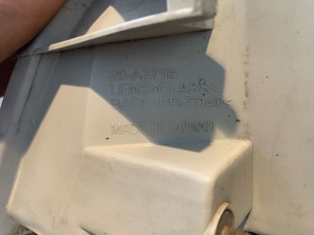 bontott VOLVO V40 Jobb Fényszóró