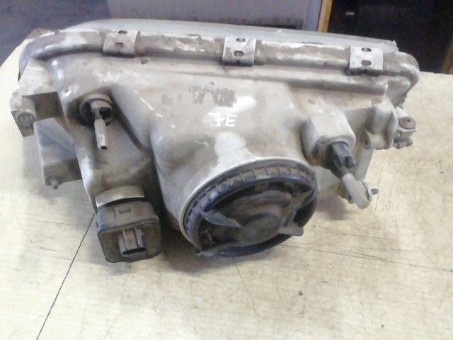 bontott VOLVO V40 Jobb Fényszóró