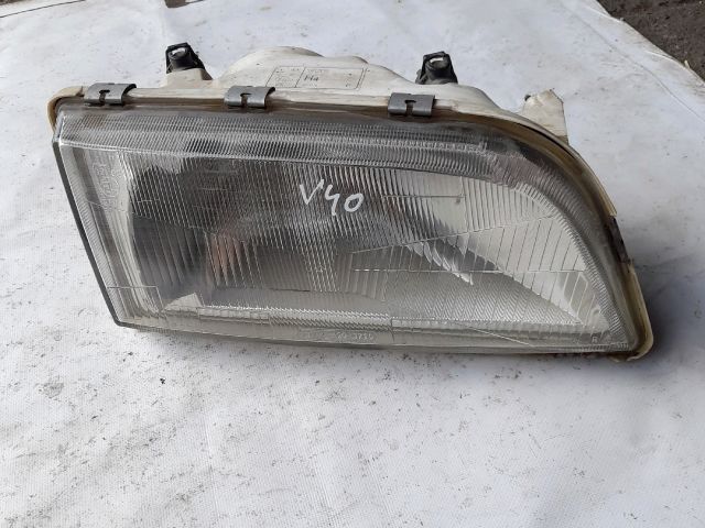 bontott VOLVO V40 Jobb Fényszóró