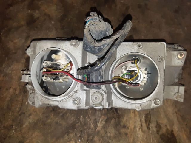 bontott VOLVO V40 Jobb Fényszóró