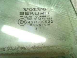 bontott VOLVO V40 Jobb hátsó Ablak