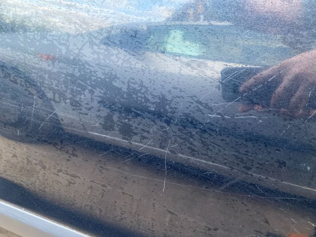 bontott VOLVO V40 Jobb hátsó Ajtó (Üres lemez)