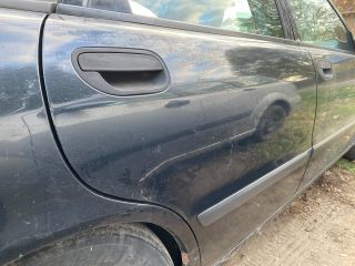bontott VOLVO V40 Jobb hátsó Ajtó (Üres lemez)