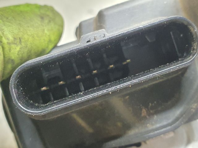 bontott VOLVO V40 Jobb hátsó Ajtózár