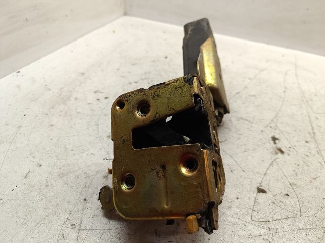 bontott VOLVO V40 Jobb hátsó Ajtózár