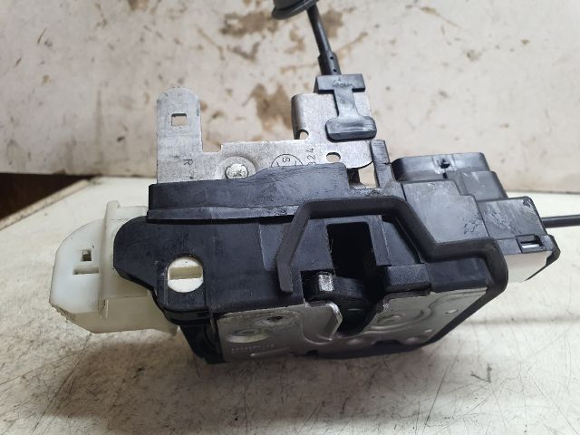 bontott VOLVO V40 Jobb hátsó Ajtózár