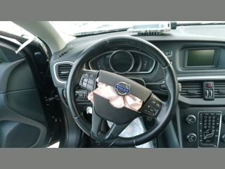 bontott VOLVO V40 Jobb hátsó Külső Kilincs