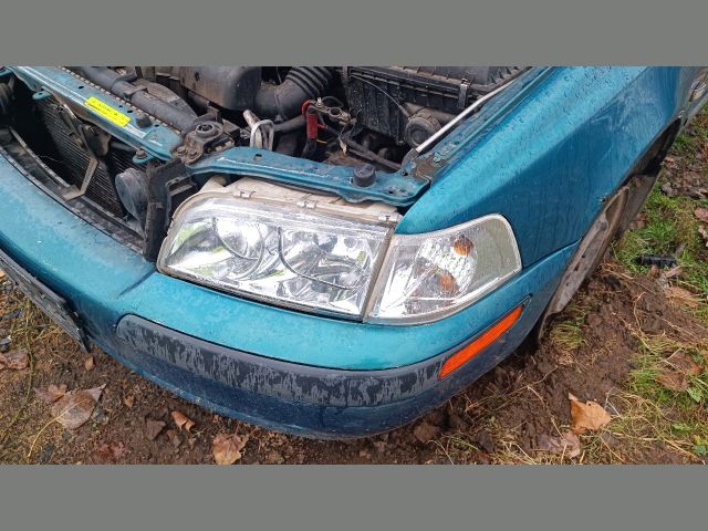 bontott VOLVO V40 Jobb Ködfényszóró