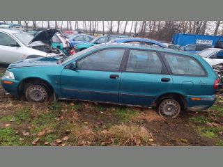 bontott VOLVO V40 Jobb Ködfényszóró