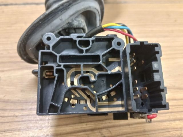 bontott VOLVO V40 Jobb Kormánykapcsoló Ablaktörlő