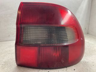 bontott VOLVO V40 Jobb Külső Hátsó Lámpa