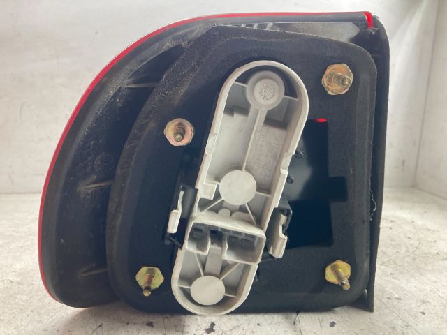 bontott VOLVO V40 Jobb Külső Hátsó Lámpa