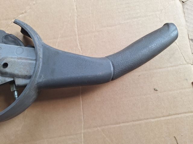 bontott VOLVO V40 Kézifék Kar