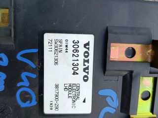 bontott VOLVO V40 Komfort Elektronika