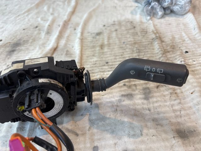 bontott VOLVO V40 Komplett Kormánykapcsoló (Bajuszkapcsoló)