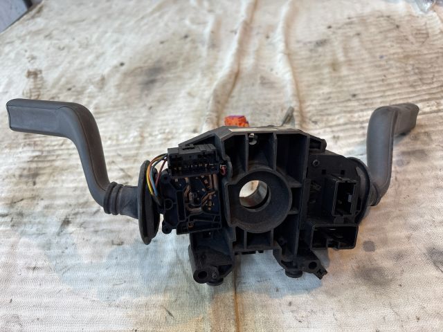 bontott VOLVO V40 Komplett Kormánykapcsoló (Bajuszkapcsoló)