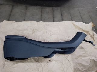 bontott VOLVO V40 Könyöklő