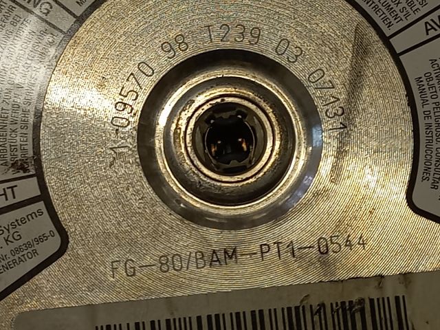 bontott VOLVO V40 Kormánylégzsák