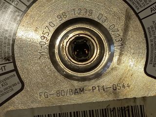 bontott VOLVO V40 Kormánylégzsák