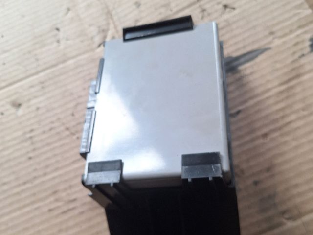 bontott VOLVO V40 Központizár Elektronika