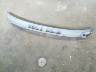 bontott VOLVO V40 Levélrács