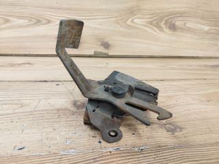 bontott VOLVO V40 Motorháztető Zárszerkezet