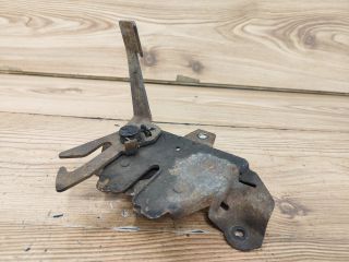 bontott VOLVO V40 Motorháztető Zárszerkezet