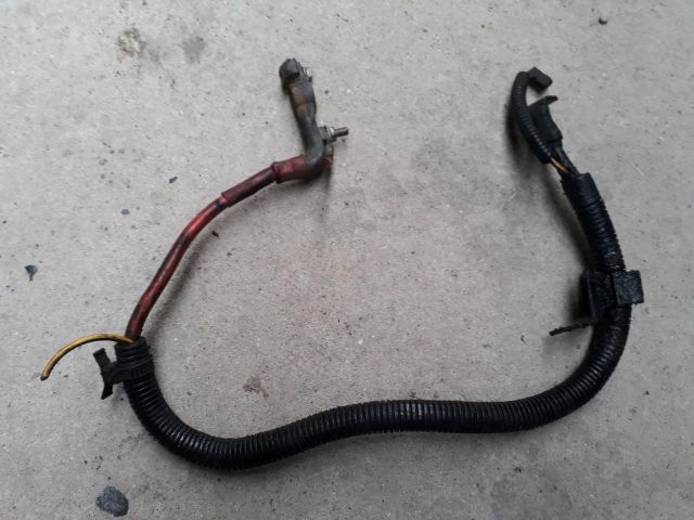 bontott VOLVO V40 Pozitív Kábel