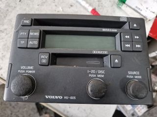 bontott VOLVO V40 Rádió / CD