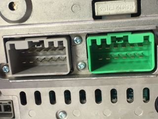 bontott VOLVO V40 Rádió / CD