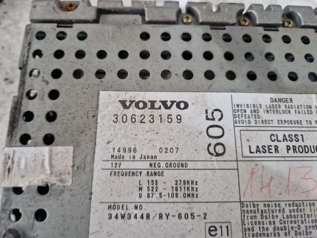 bontott VOLVO V40 Rádió / CD