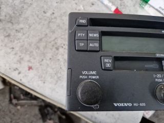 bontott VOLVO V40 Rádió / CD