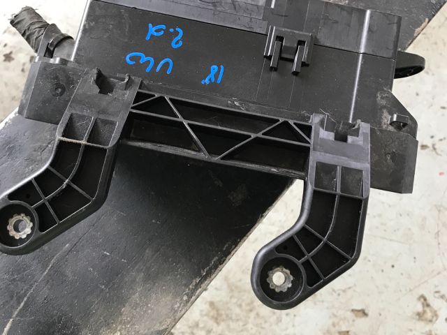 bontott VOLVO V40 Relé