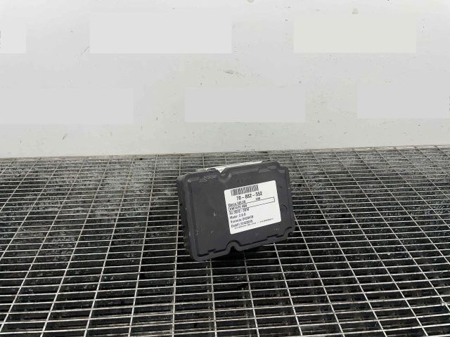 bontott VOLVO V40 ABS Kocka