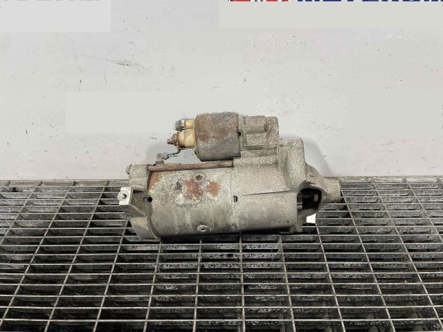 bontott VOLVO V40 Önindító