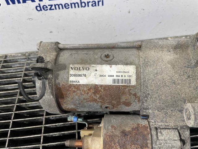 bontott VOLVO V40 Önindító