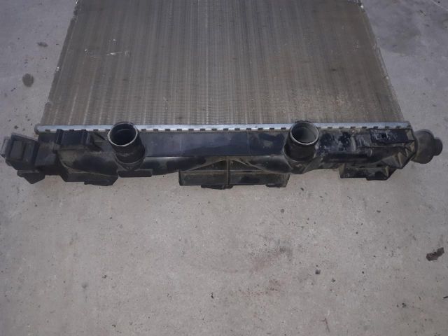 bontott VOLVO V40 Vízhűtő Radiátor (Klímás)