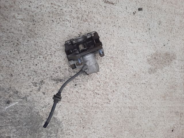 bontott VOLVO V50 Bal hátsó Féknyereg Munkahengerrel