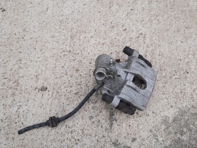 bontott VOLVO V50 Bal hátsó Féknyereg Munkahengerrel