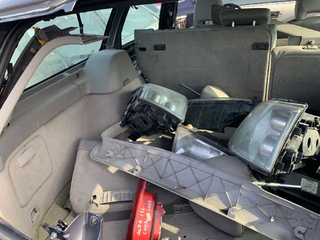 bontott VOLVO V50 Bal hátsó Féknyereg Munkahengerrel