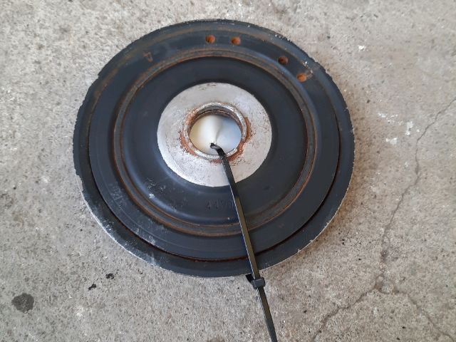 bontott VOLVO V50 Főtengely Szíjtárcsa