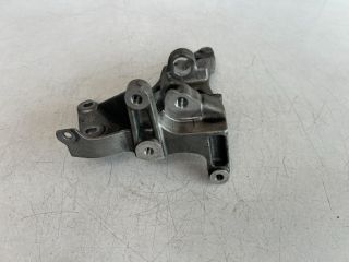 bontott VOLVO V50 Generátor Tartó Bak