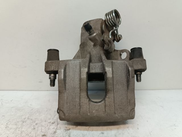 bontott VOLVO V50 Jobb hátsó Féknyereg Munkahengerrel